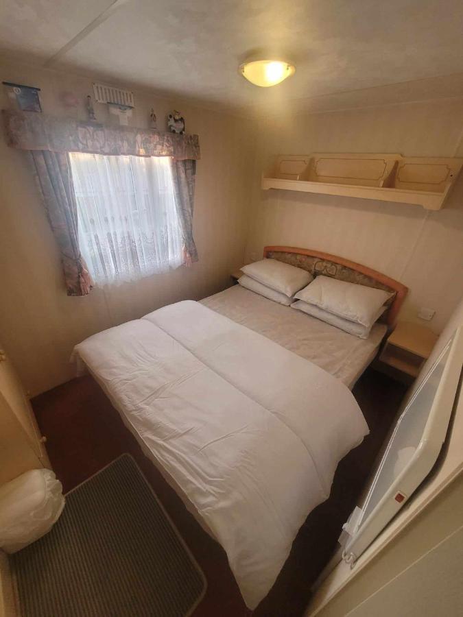 S313 3 Bed Caravan Golden Palm แชเปิลเซนต์เลนเนิร์ดส์ ภายนอก รูปภาพ